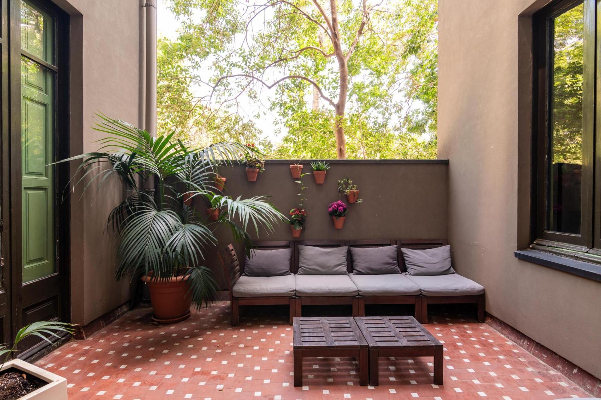 The Central House Barcelona Gracia Bagian luar foto