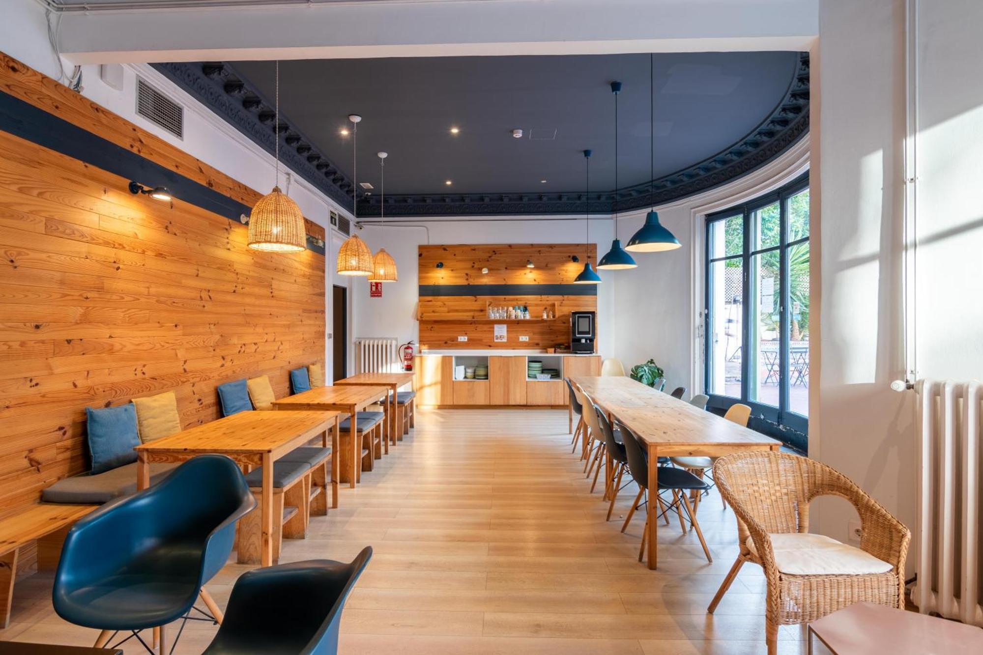 The Central House Barcelona Gracia Bagian luar foto