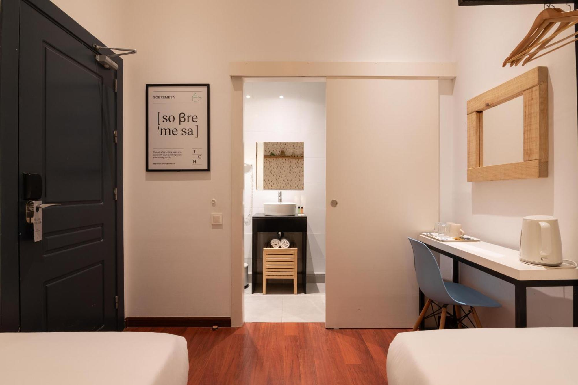 The Central House Barcelona Gracia Bagian luar foto